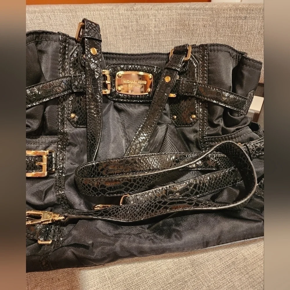 Michael Kors Gansevoort Tote/ Handbag with Croc embossed patent leather trims